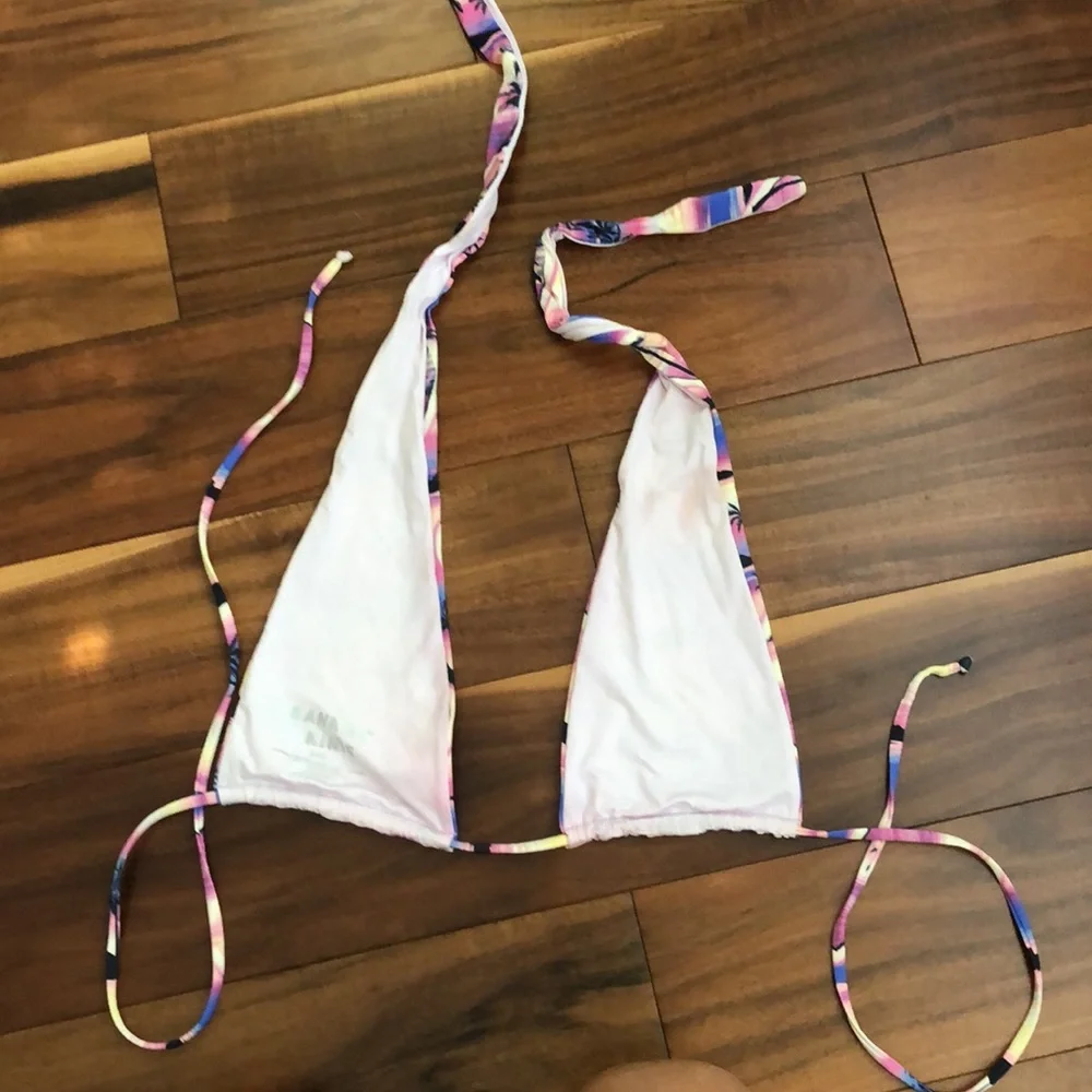 FRANKIES BIKINIS TROPICAL SUNSET BIKINI 👙 TOP SIZE SMALL BOTTOM SIZE XSMALL